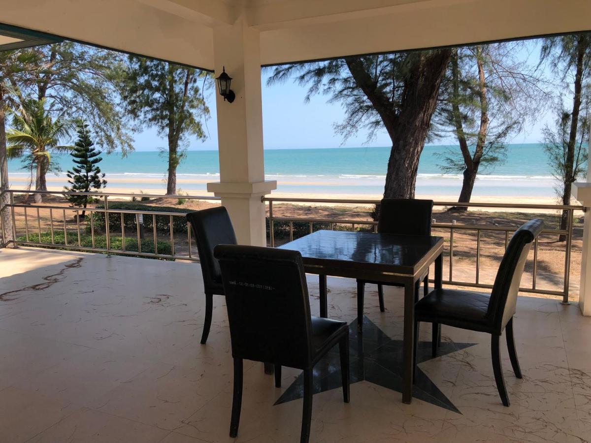Seapine Beach Golf And Resort Hua Hin Ban Khao Takiap Exterior photo